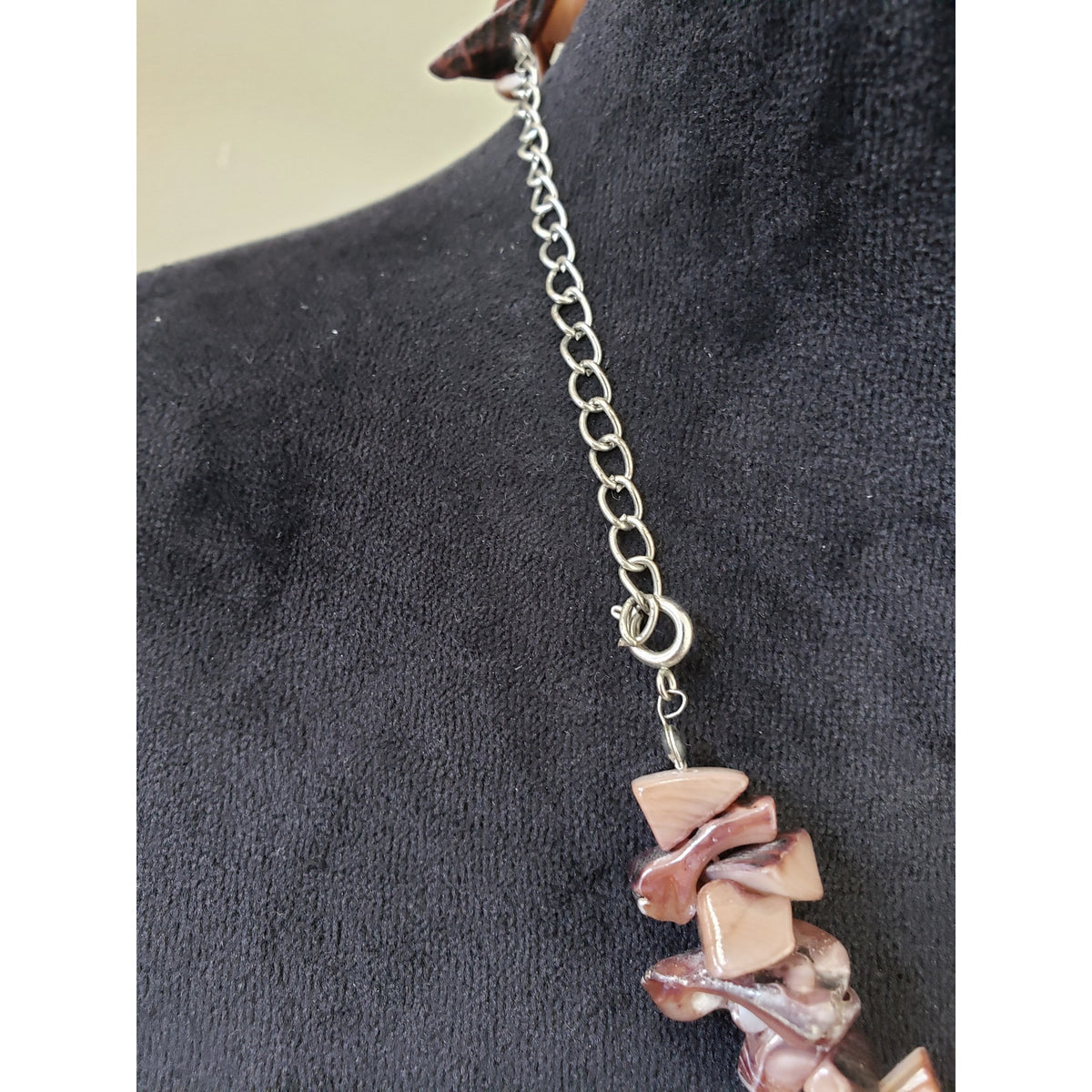 Womens Bontoc Tribal Talisman Ceremonial Inspired Dyed Mother of Pearl Necklace