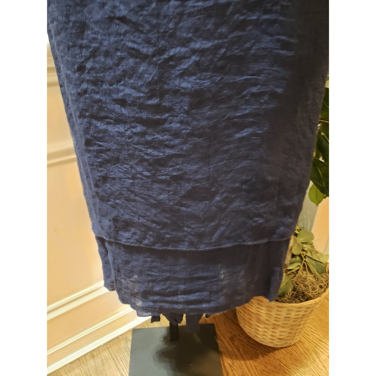Mlle Gabrielle Maxi Dress Women's Size 2X Blue Rayon Keyhole Hi-Low Sleeveless