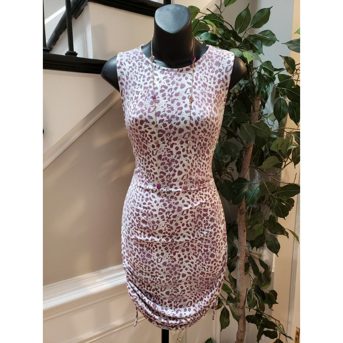 Blue Blush Women's Purple Round Neck Sleeveless Bodycon Knee Length Dress Small