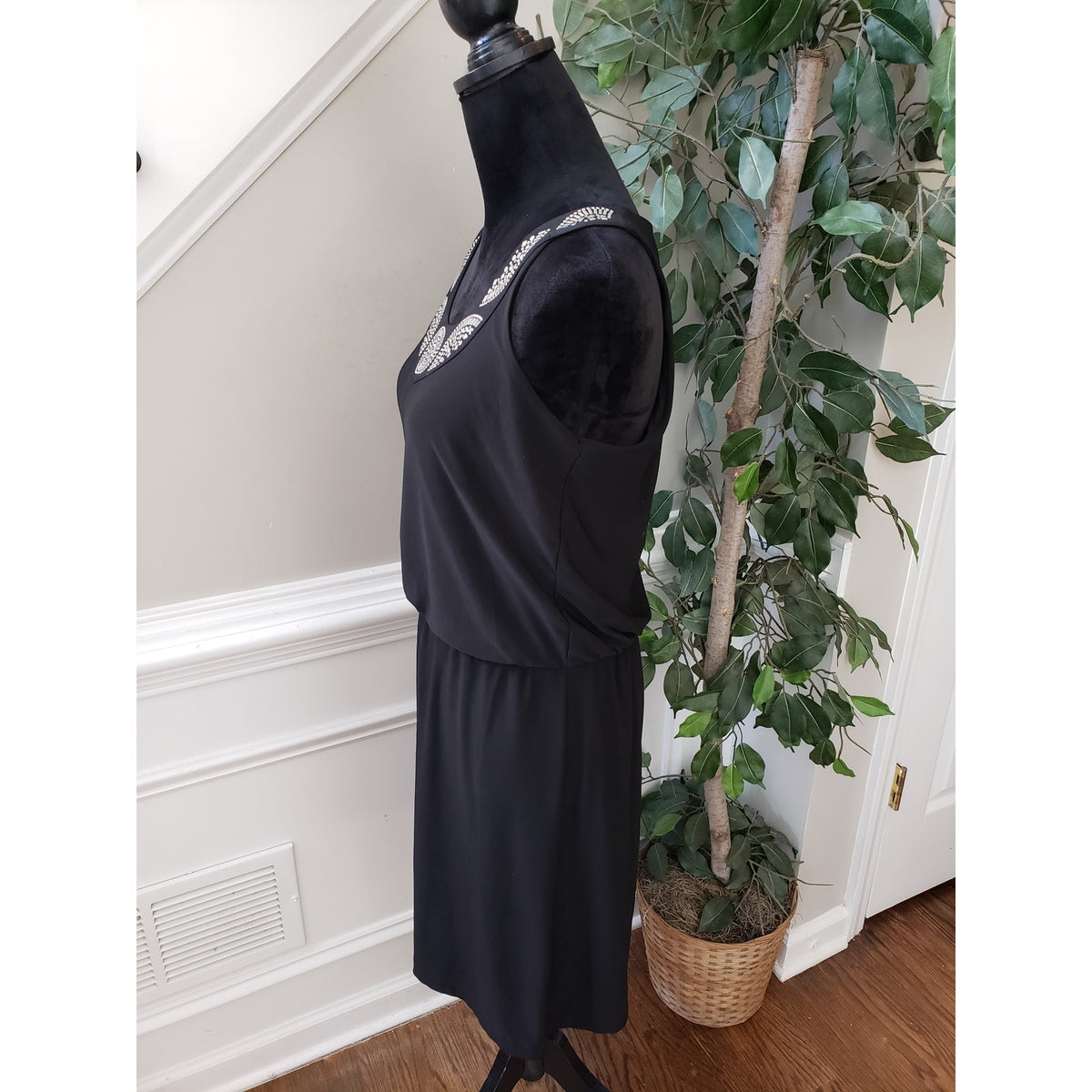 White House Black Market Fit & Flare Dress Womens M Black Embellished Neckline
