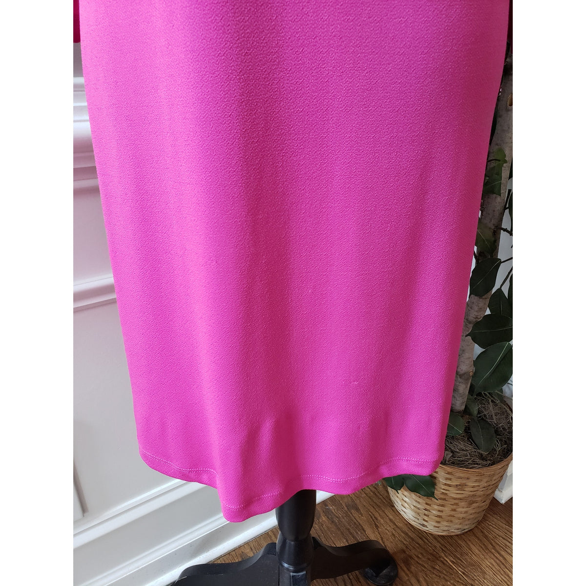 Jones New York Sheath Dress Women's Large Pink Studded Slit Sleeve Round Neck