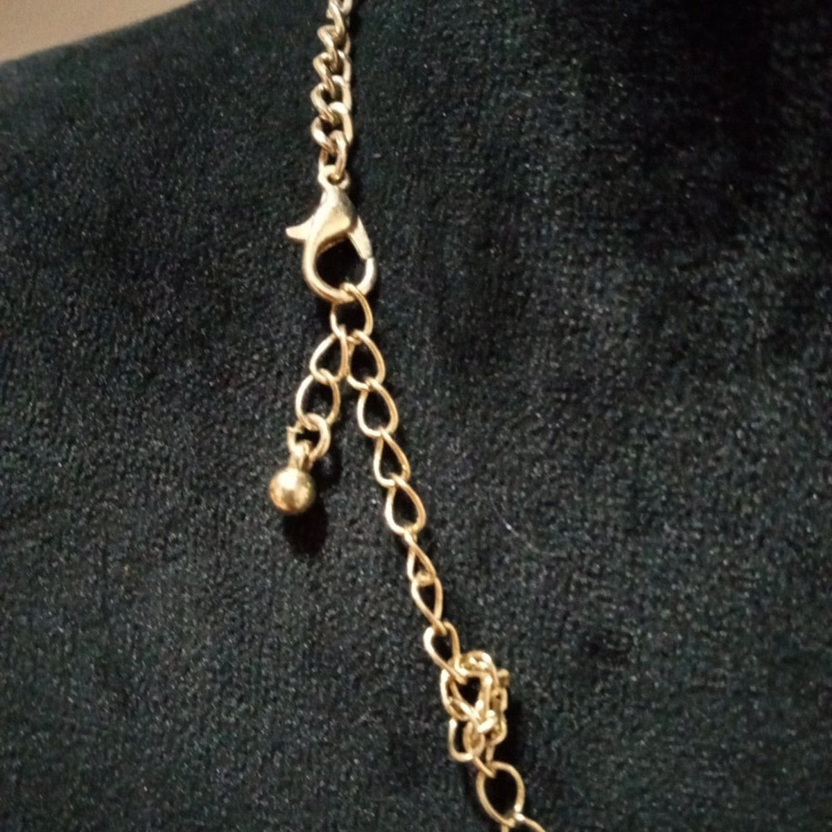 Women's Fashion Chunky Freshwater Pearl Beaded Charm Necklace with Lobster Clasp