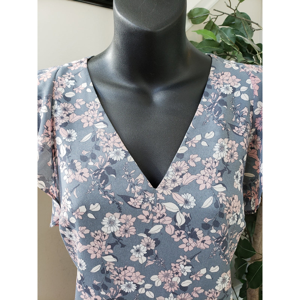 LOFT Sheath Dress Womens XSP Blue Floral Cap Sleeve Lined Stretch Back Zip