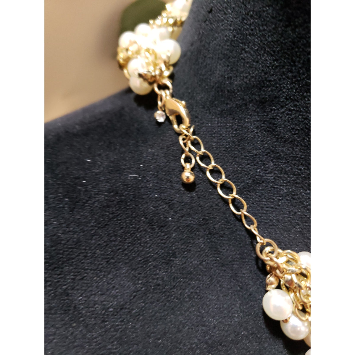 Women Gold Tone Layered Ivory Faux Pearls Twisted Chains Collar Necklace Jewelry