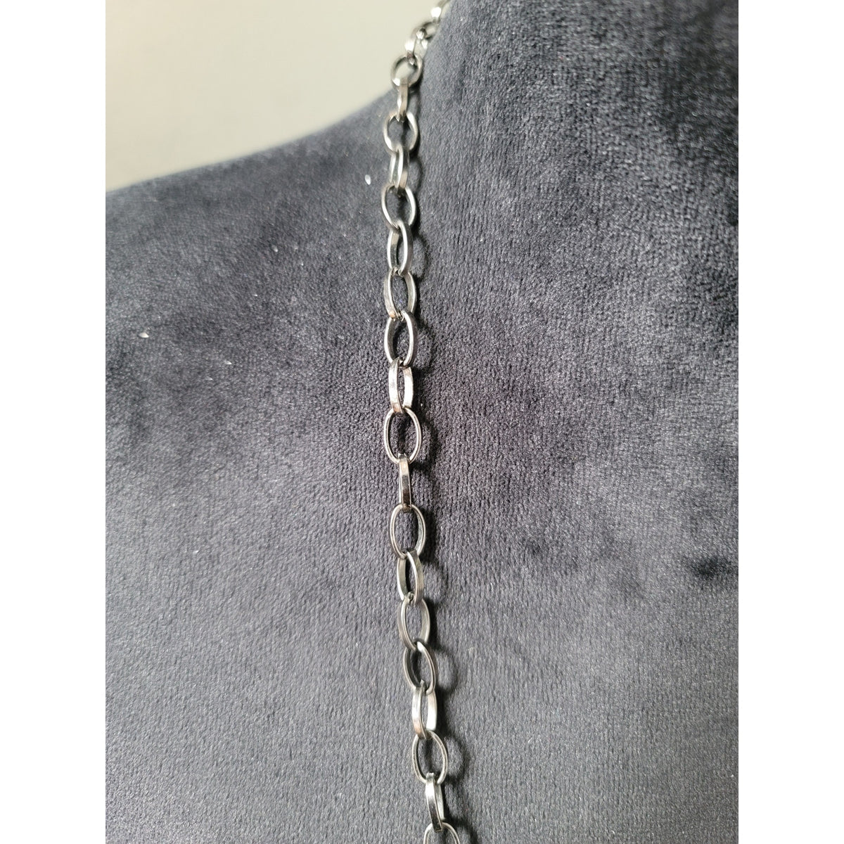 Women's Handmade Silver Chain Necklace With Wire Cube Charms Statement Jewelry