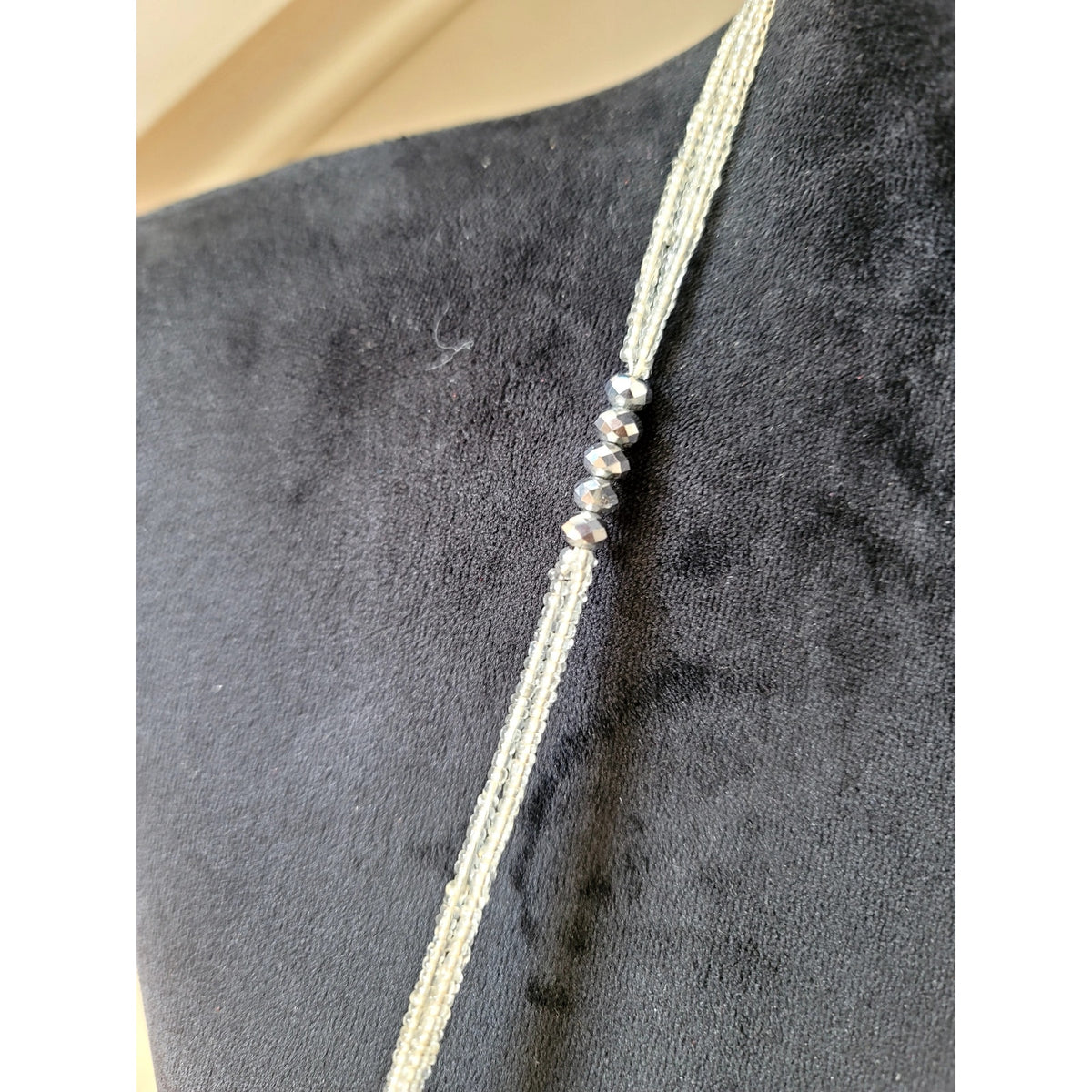 Silver Tone Beaded Lariat Necklace Crystal Drop Pendant Y Necklace Boho 32"