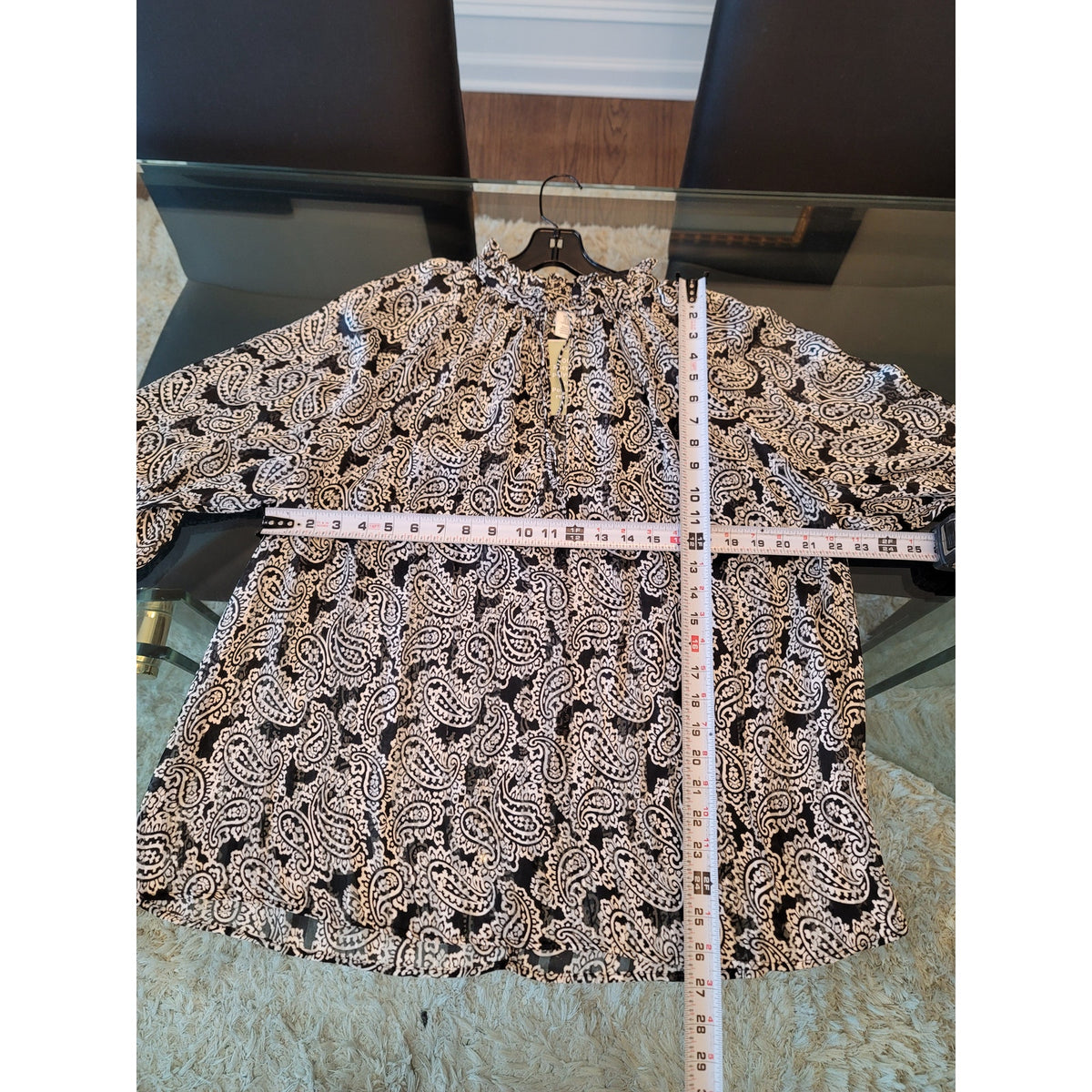 H&M Top XL Black White Paisley Ruffle Tie Split Neck Raglan Sleeve Casual Party