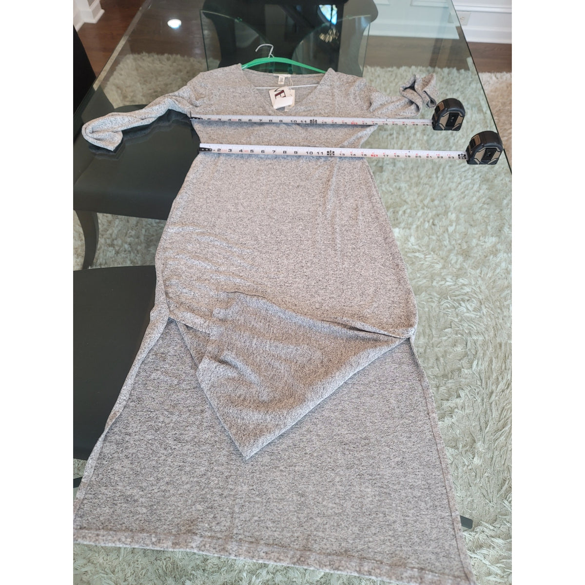 Capella Kint Bodycon Dress Women's Size Large Gray V Neck Long Sleeves Stretch