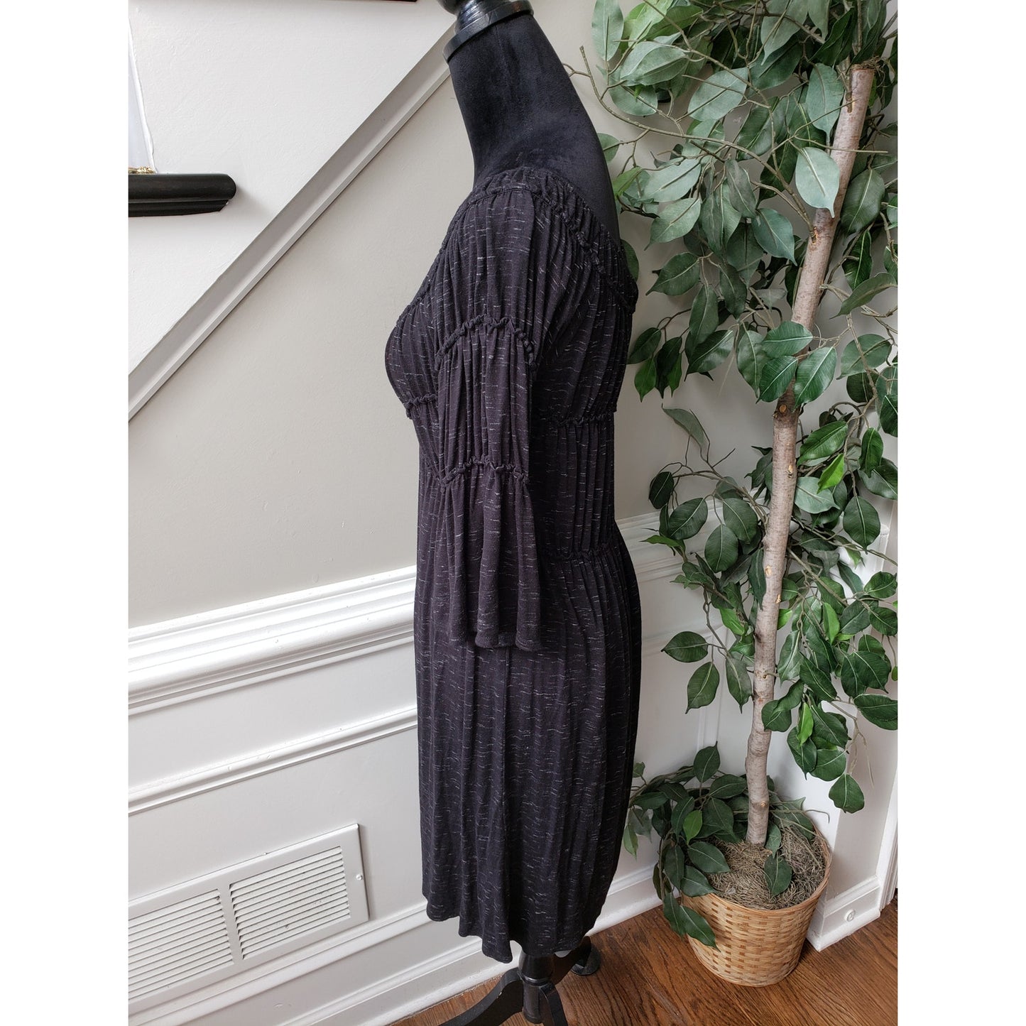Max Studio Shift Dress Womens XS Black Stretch Ruched Knee Length Flared Sleeve