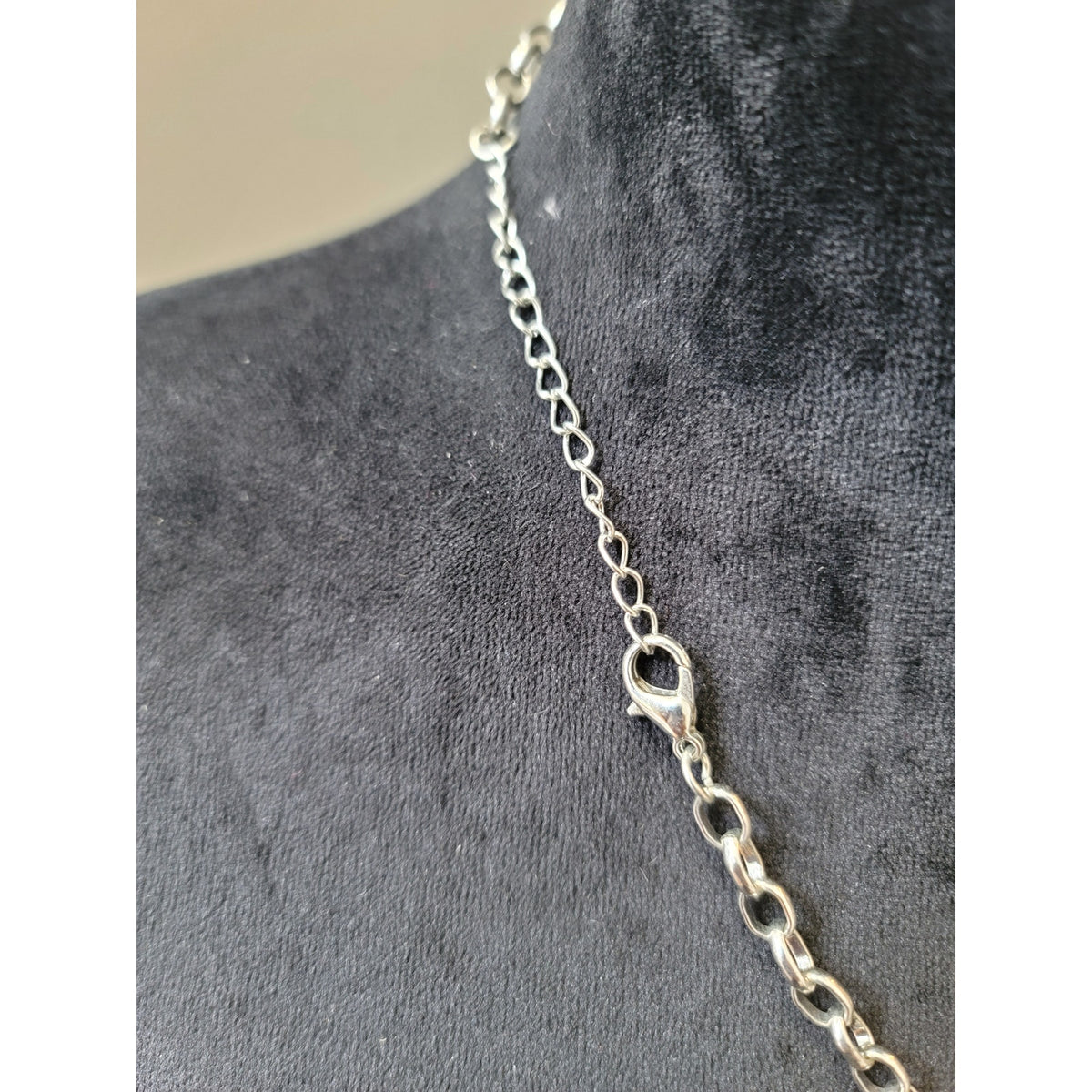 Women Silver Statement Necklace With Pearl And Rhinestone Clusters Lobster Clasp