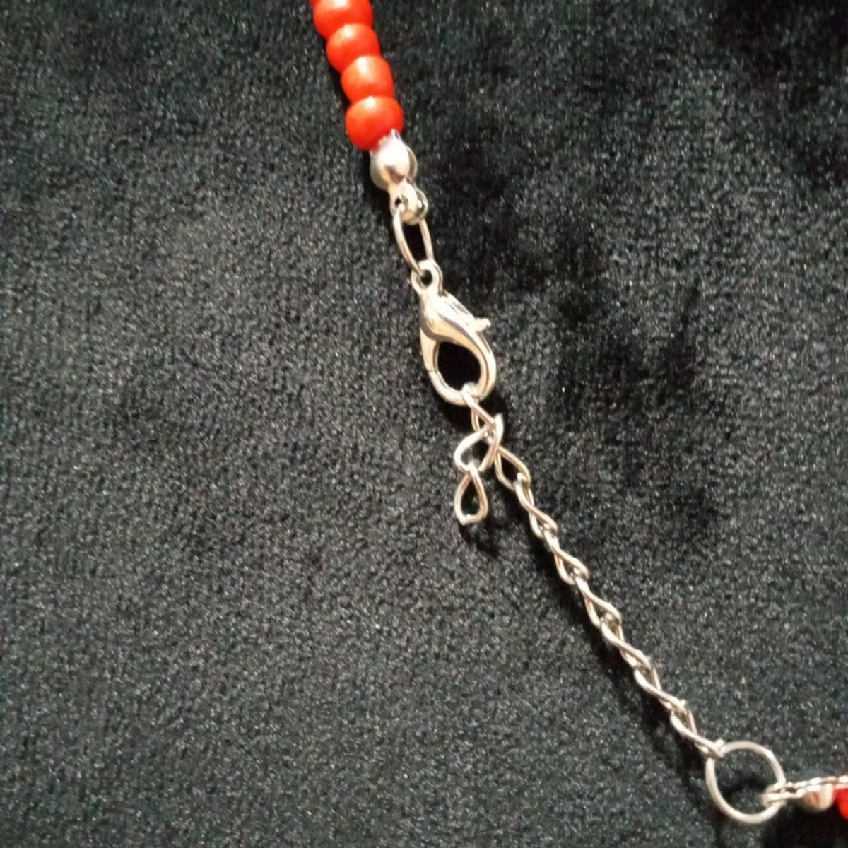 Womens Fashion Chunky Rhinestones & Shell Beaded Red Pendant Collar Necklace