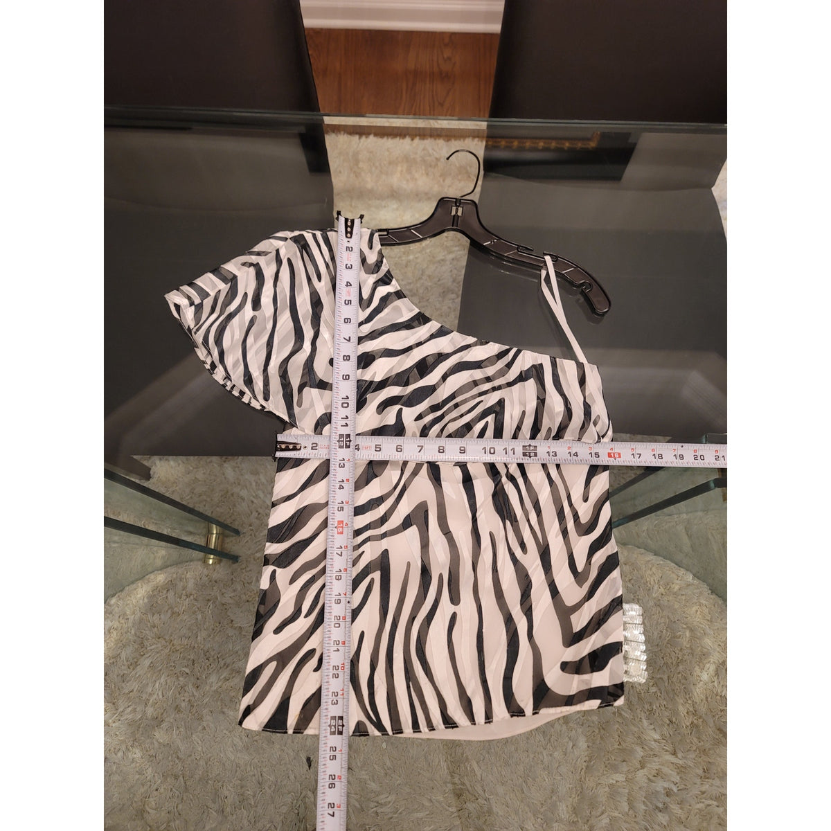 White House Black Market Blouse Top Women's SZ 4 White/Black Zebra One Shoulder