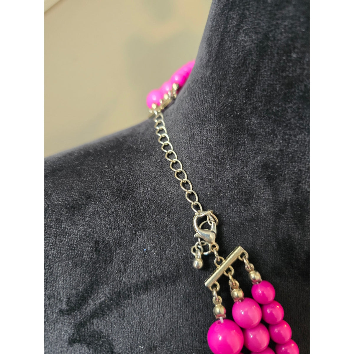 Hot Pink Fuchsia Multistrand Beaded Rhinestone Starburst Pendant Necklace