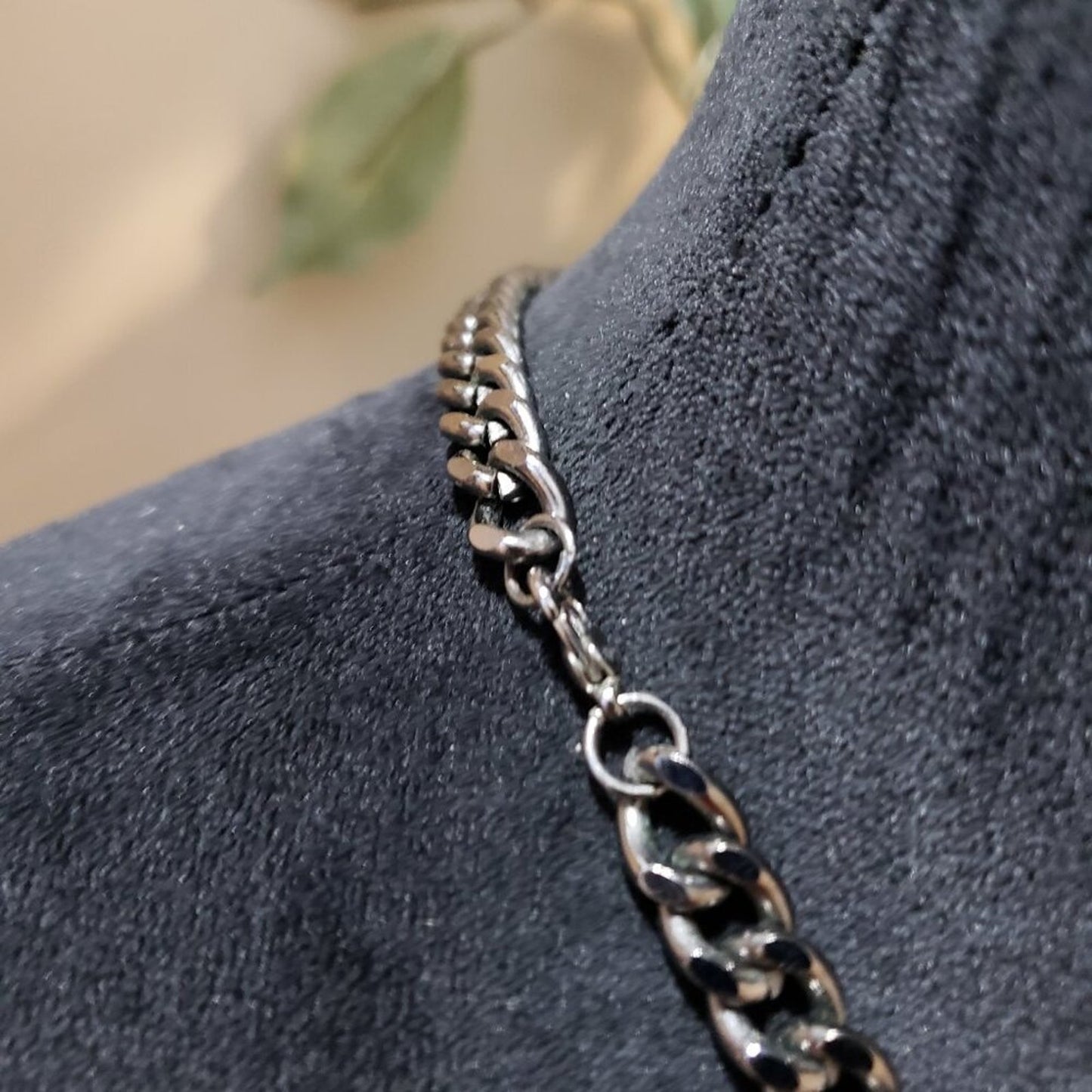 Womens Fashion Black Clear Crystal Silver Tone Chain Necklace with Lobster Clasp