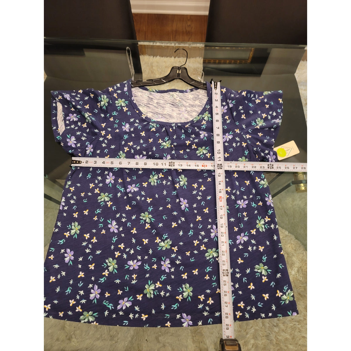 St. John's Bay Blouse Top Women 1X Navy Floral Pleated Scoop Neck Flutter Sleeve