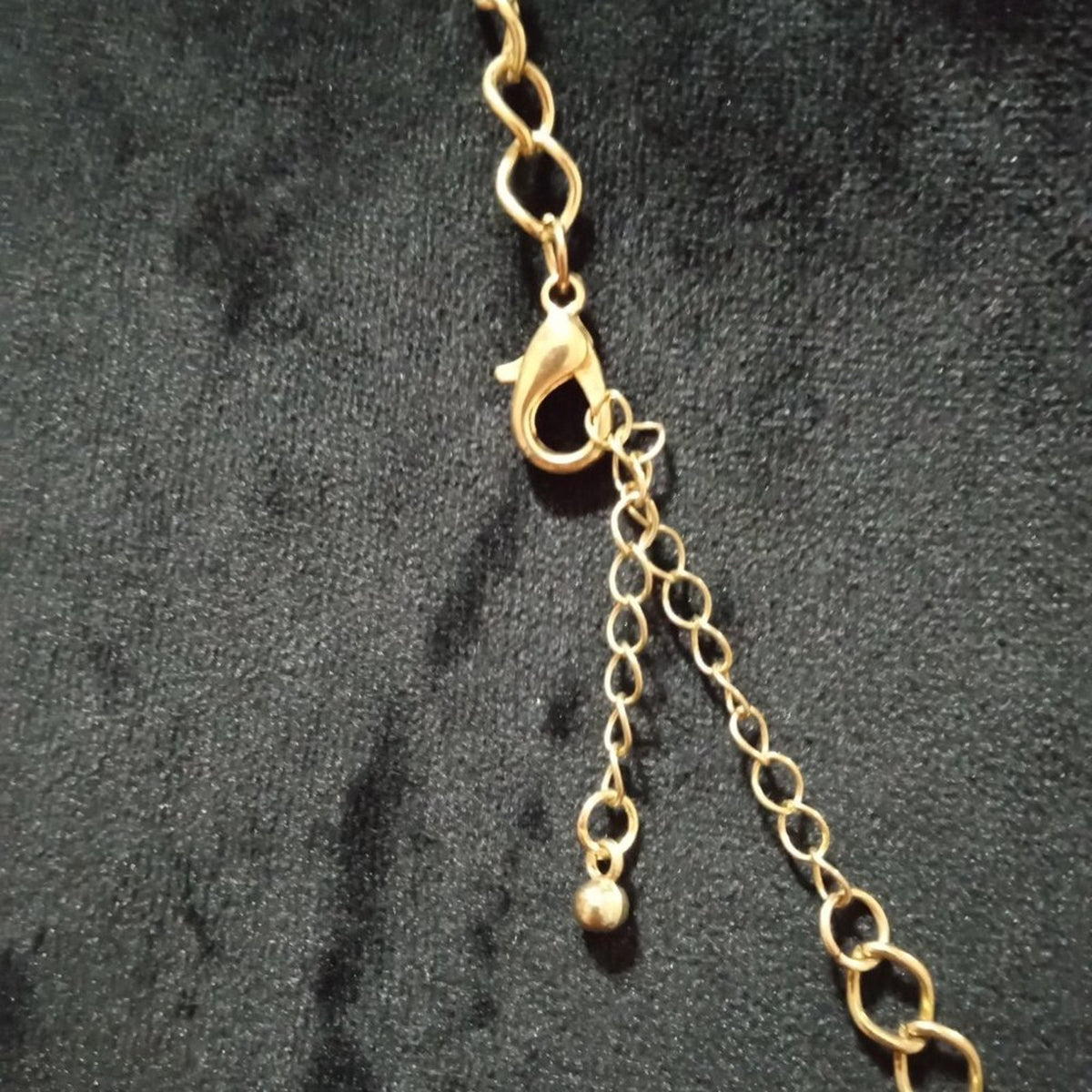 Womens Fashion Rhinestone Charm Gold Tone Chain Statement Necklace with Lobster