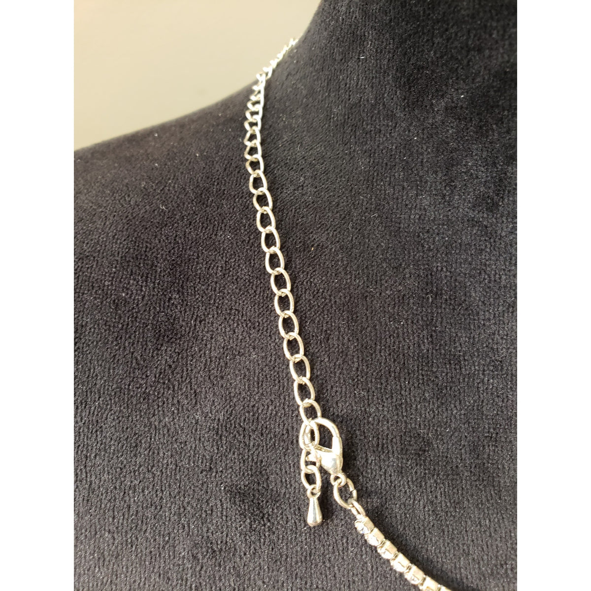 Women's Gold & White Glass Crystal Rhinestone Prong Set Necklace