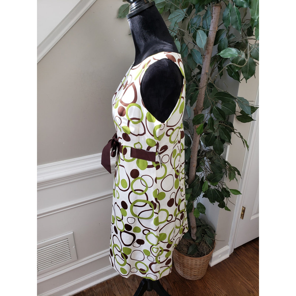 Kim Rogers Shift Dress Women's 12P Beige & Green Round Neck Sleeveless Back Zip