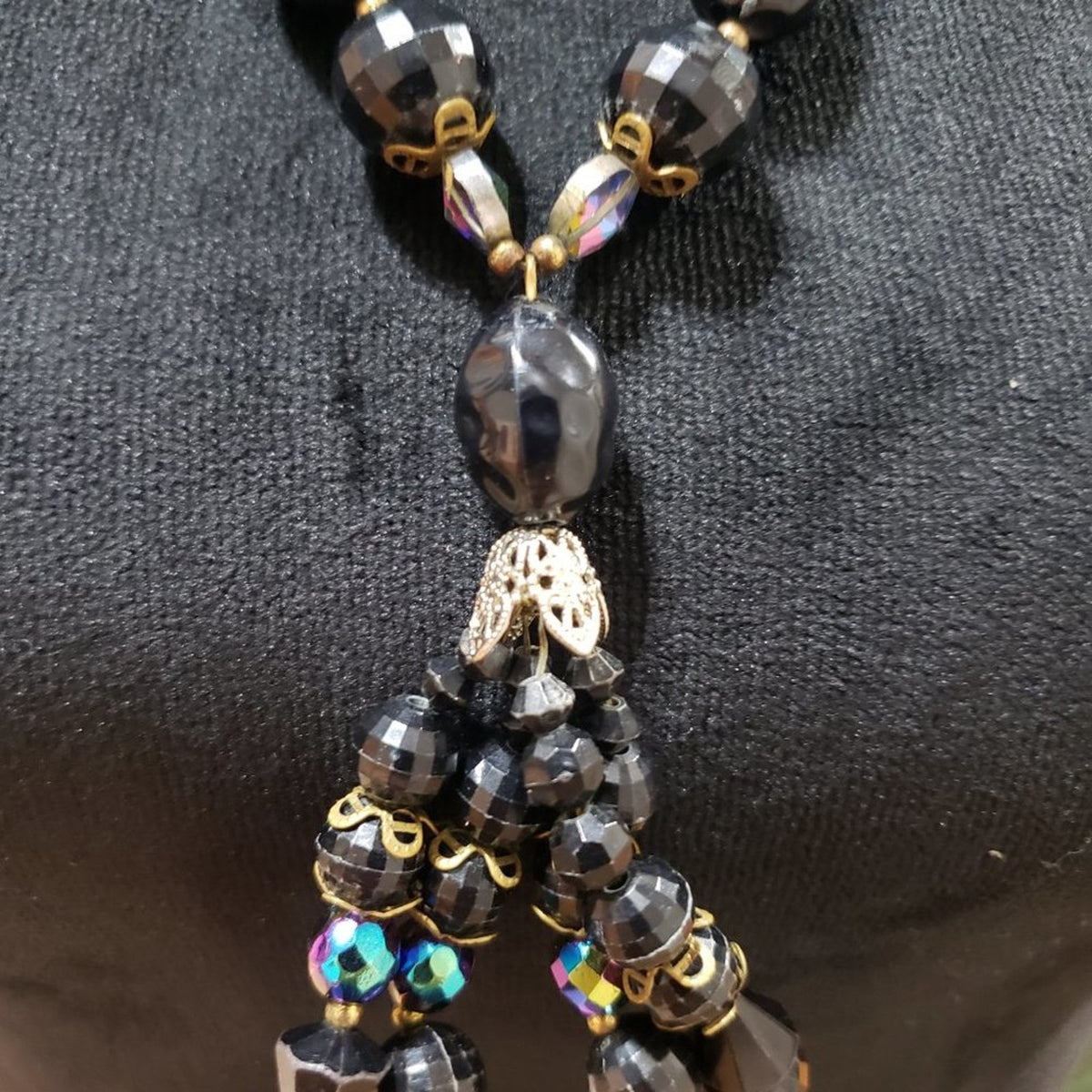 Women Fashion Black Crystal Beaded Teardrop Necklace with Spring Ring Clasp