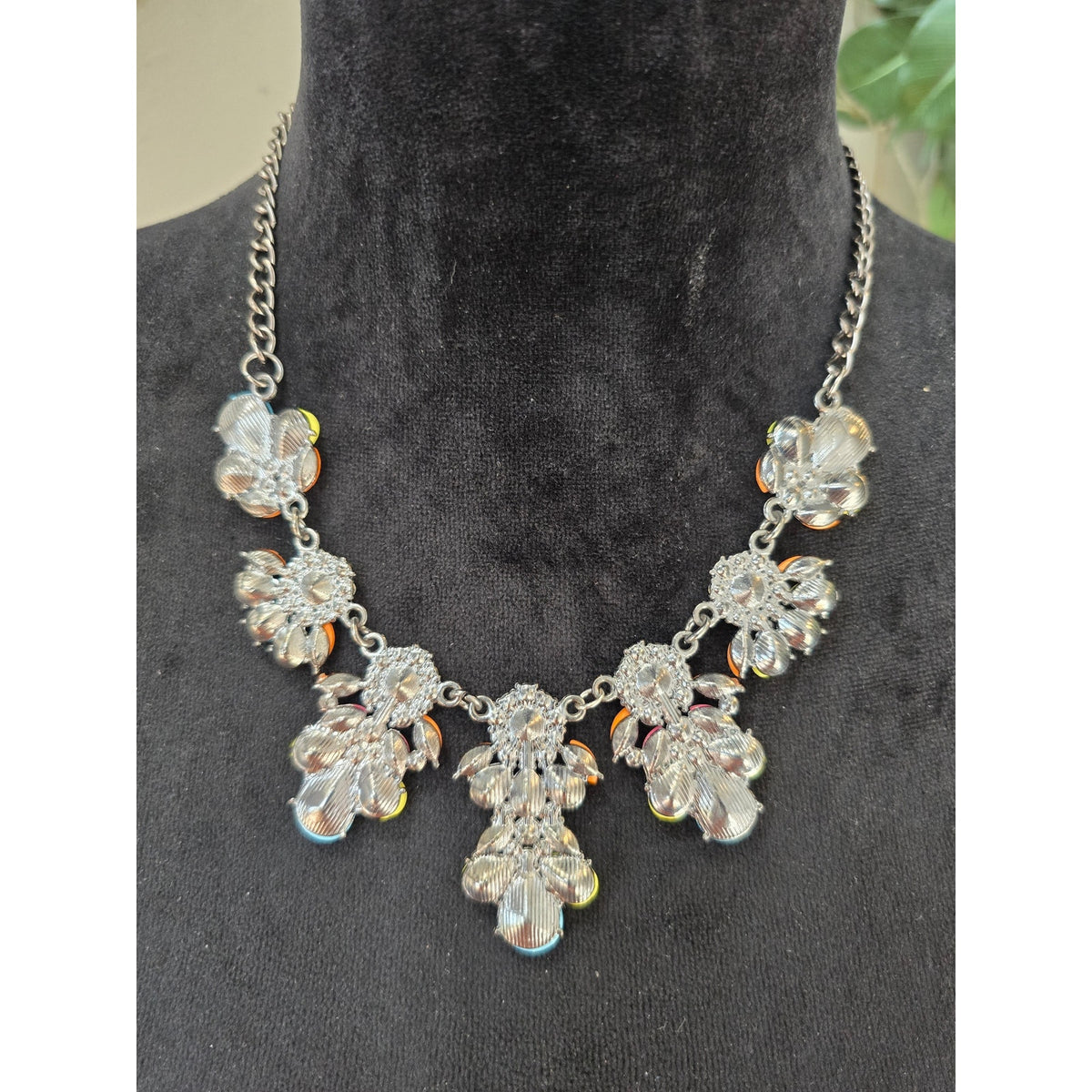 Multicolor Teardrop Rhinestone Bib Statement Necklace Silver Tone Fashion Jewelry