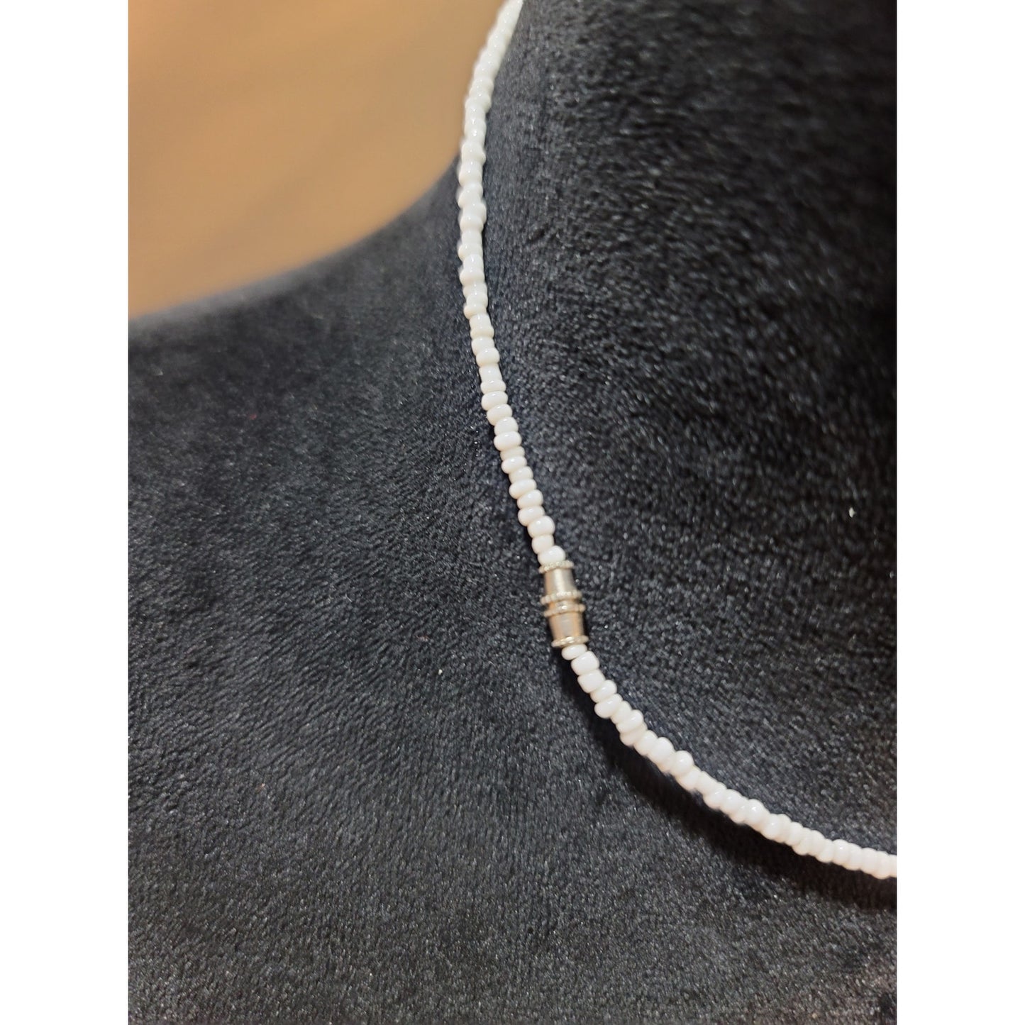 Women's Beaded Necklace With Shell Pendants And Multicolor Beads Magnetic Lock