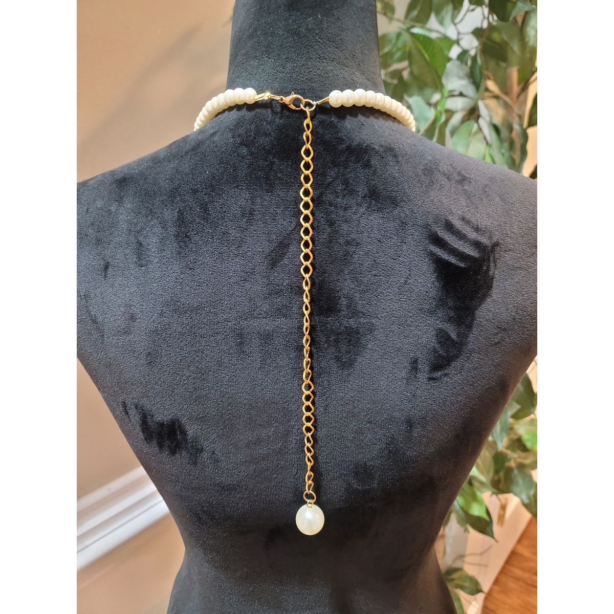 Women’s Pearl Beaded Necklace With Lobster Clasp Adjustable Gold Chain- Extended