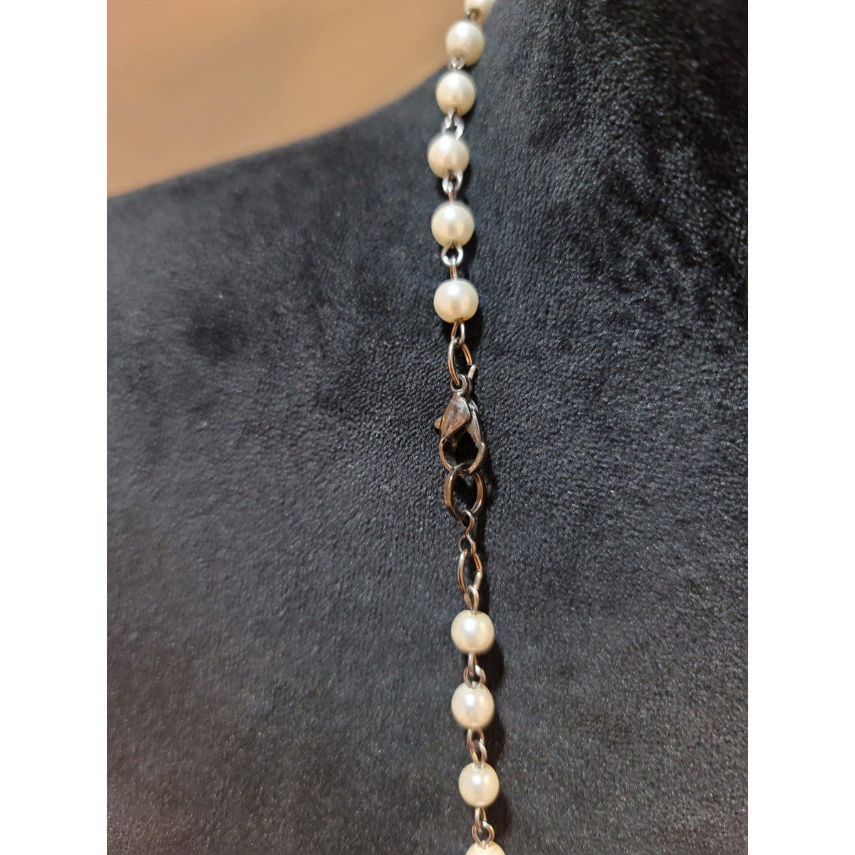 Women's Long Pearl Beaded Necklace With Silver And Clear Beads Lobster Clasp