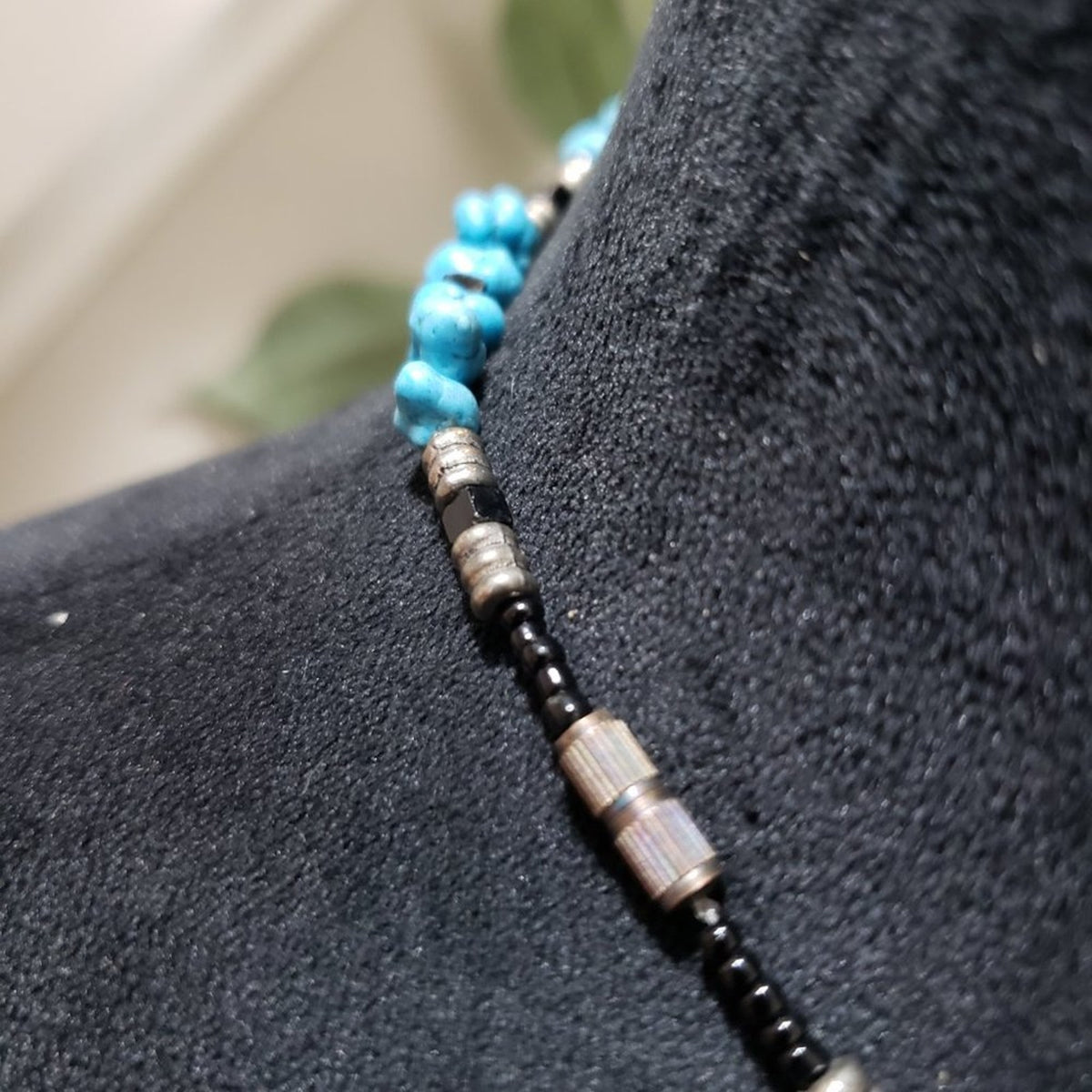 Womens Fashion Elegant Blue Turquoise Stone Beaded Choker Necklace