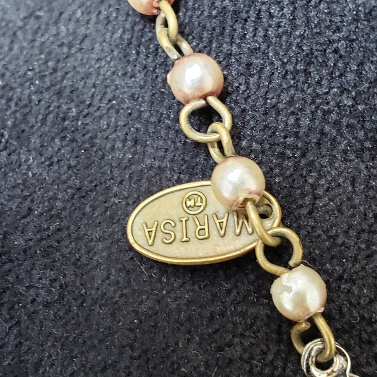 Women's Fashion MARISA Gold Tone Pink Beaded Y Shape Necklace with Pearl Clasp