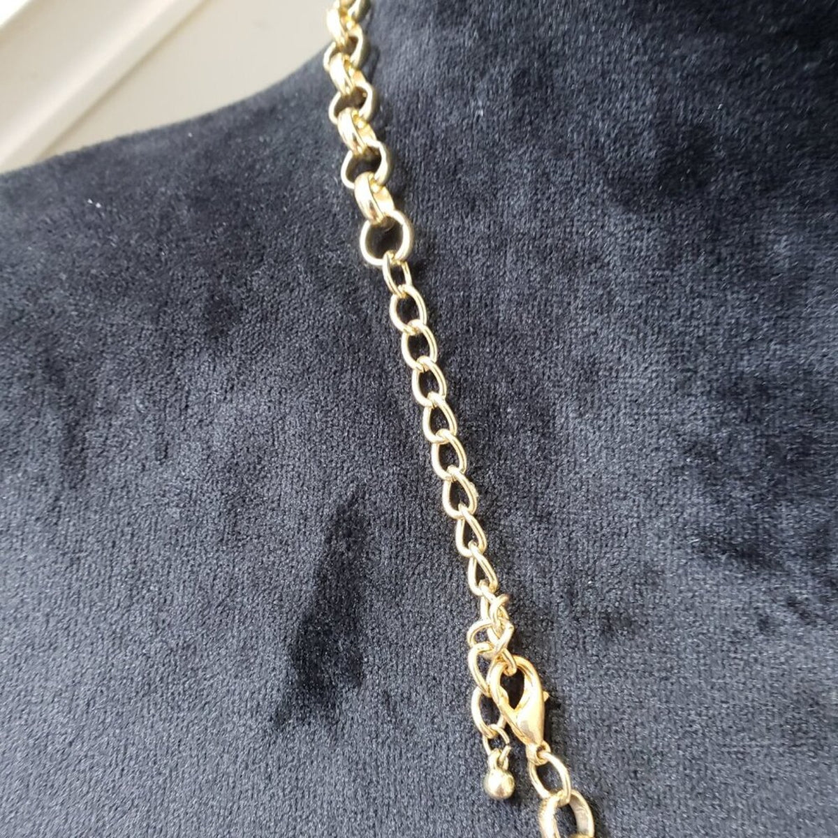 Womens Ivory Gemstone Gold Tone Link Chain Necklace Jewelry with Lobster Clasp