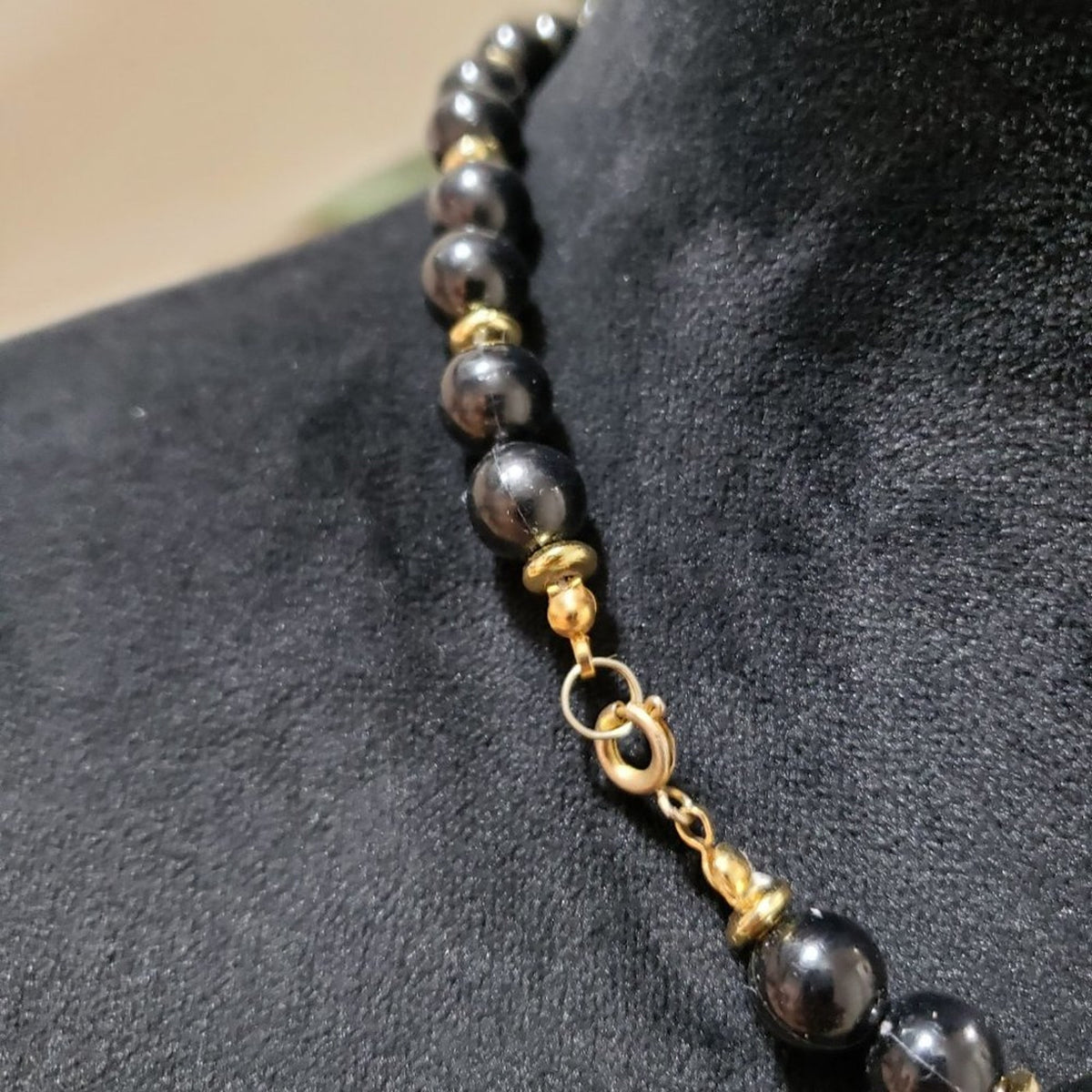 Womens Black Rhinestones Beaded Gold Tone Charm Choker Necklace w/ Round Clasp