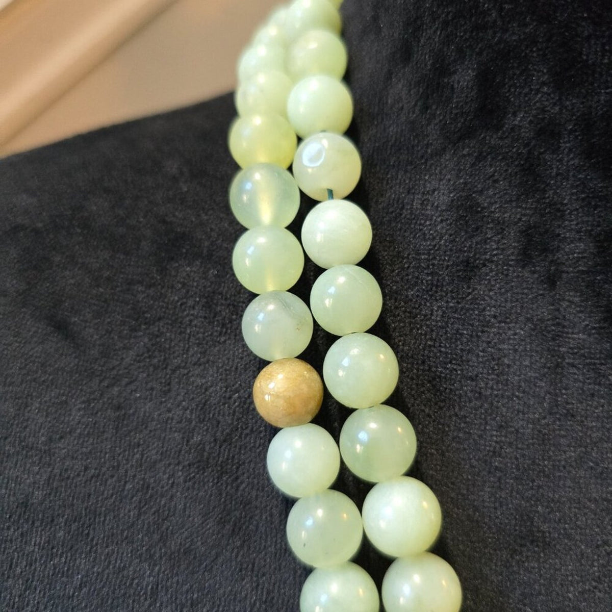 Womens Fashion Green Okenite Round Bead Mala Necklace Mantra Chant