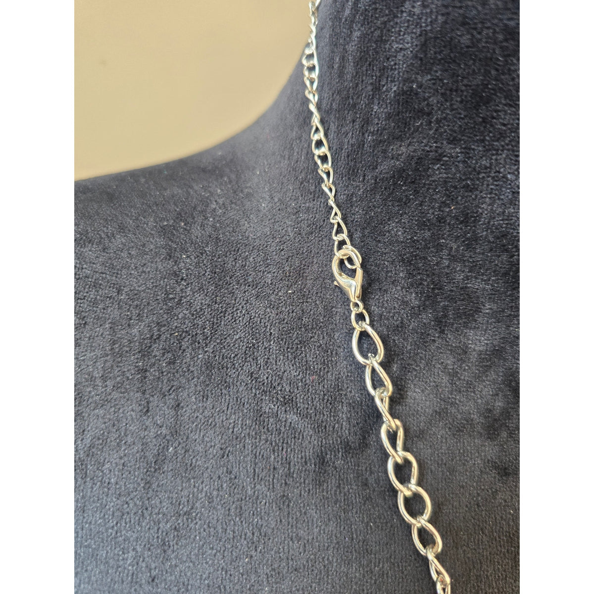 Red Orange Chunky Acrylic Link Chain Statement Necklace Silver Tone Fashion