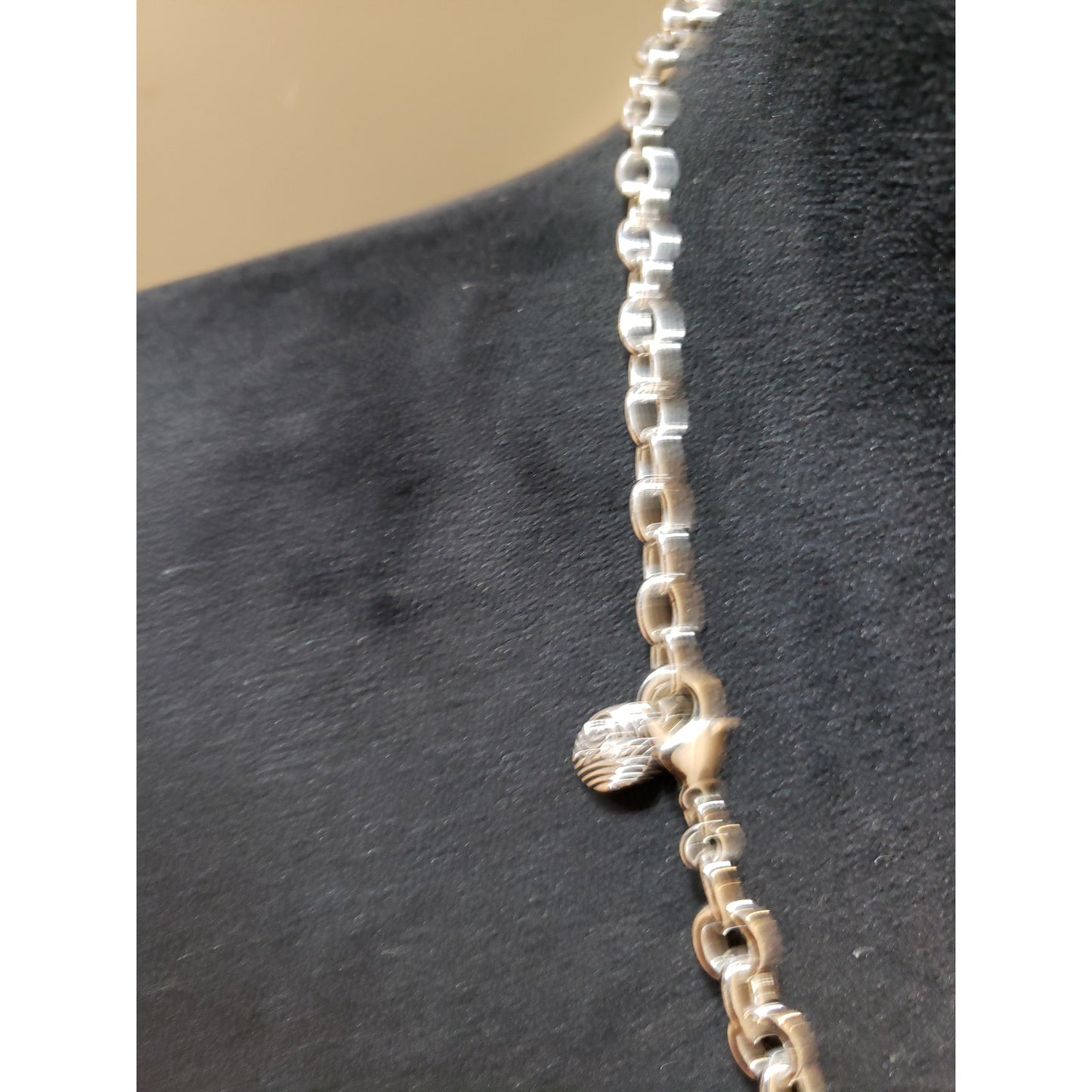Women Fashion Silver Plated Encrusted Faceted Crystal Sparkle Statement Necklace