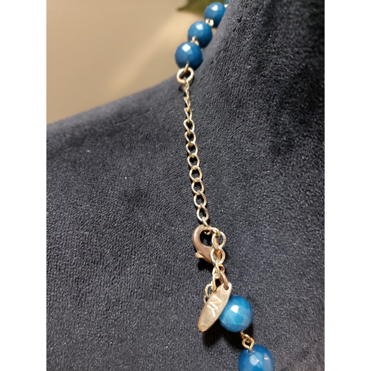 NY & Co. Women Gold-Tone Blue Beaded Rhinestone Floral Necklace w/ Lobster Clasp