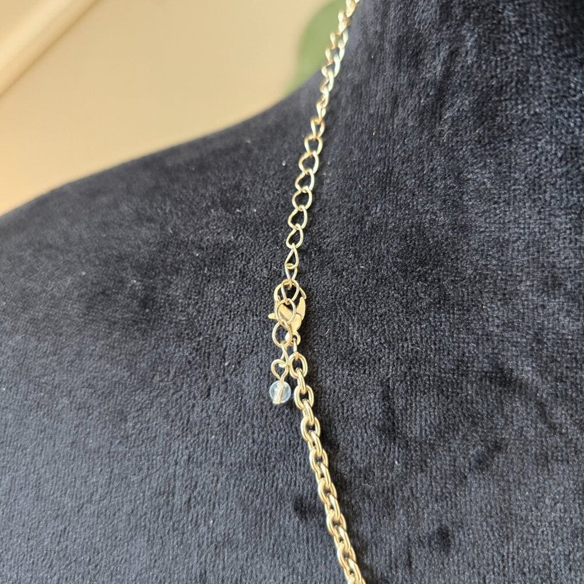 Women Fashion Colorful Geometric Acrylic Necklace Jewelry with Lobster Clasp