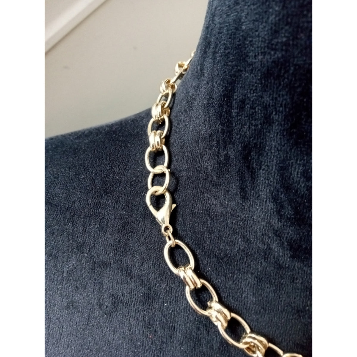 Vintage Gold Tone Floral Statement Bib Necklace Chunky Glam Wedding