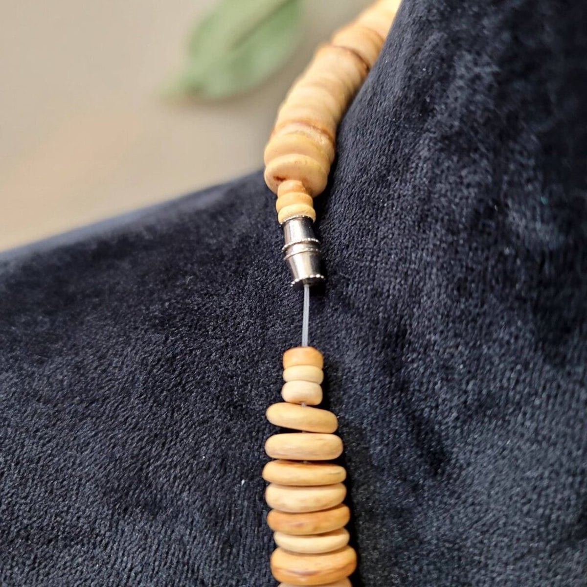 Womens Multicolor Wood African Safari Animal Necklace Jewelry with Barrel Clasp
