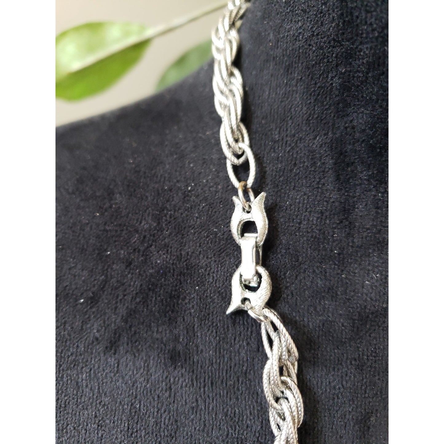 Womens Fashion Silver Tone Twisted Rope Chain Statement Necklace with Box Clasp
