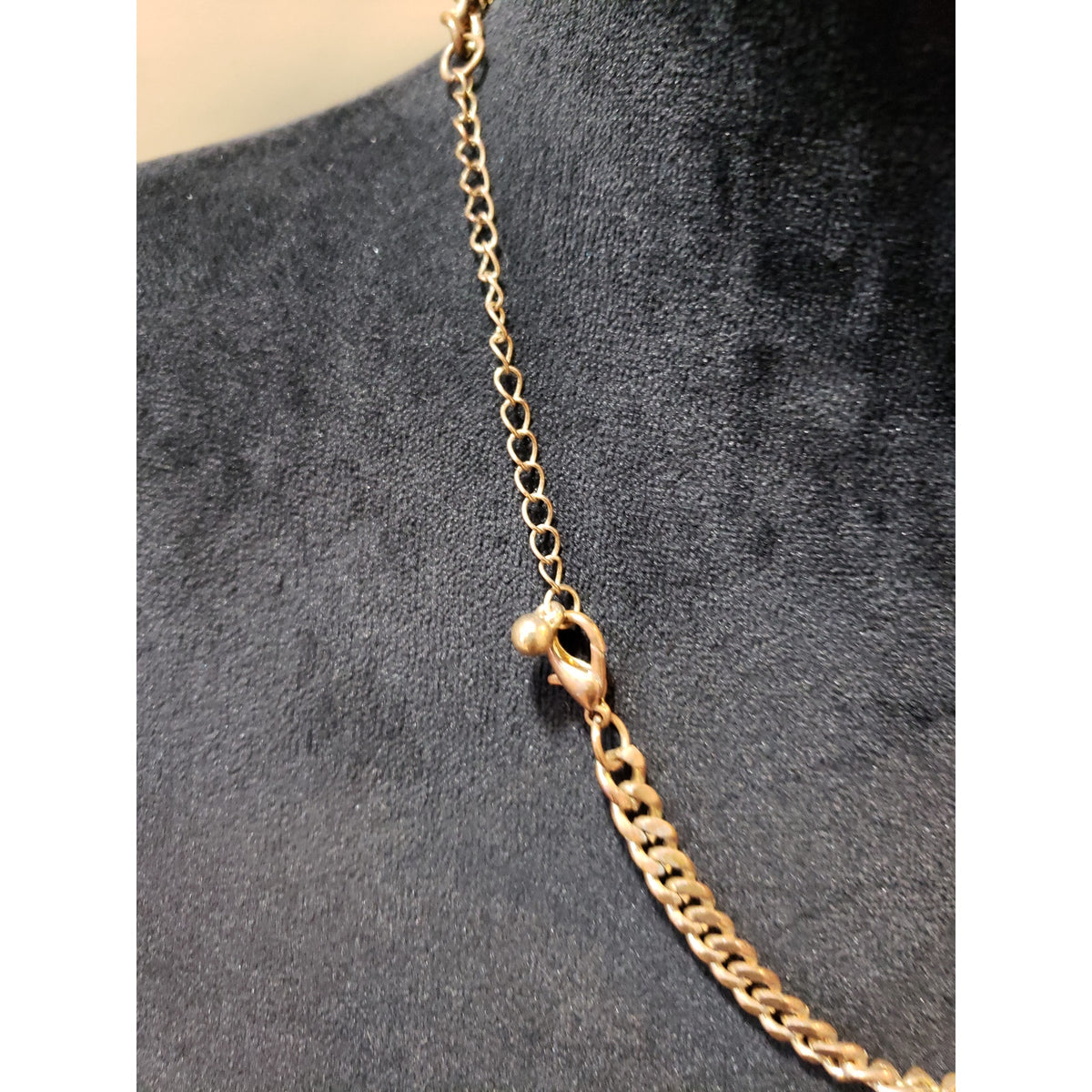 Women's Pink Bubble Statement Necklace Lobster Clasp Gold Tone Fashion