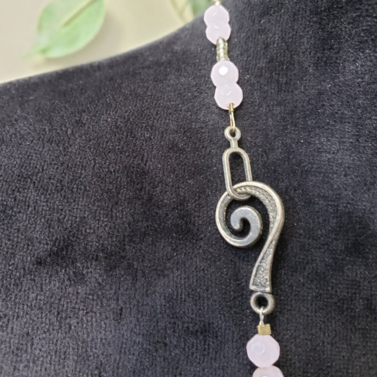 Womens Multicolor Pearl Crystal Necklace Jewelry with Tone Swirl Connector Women