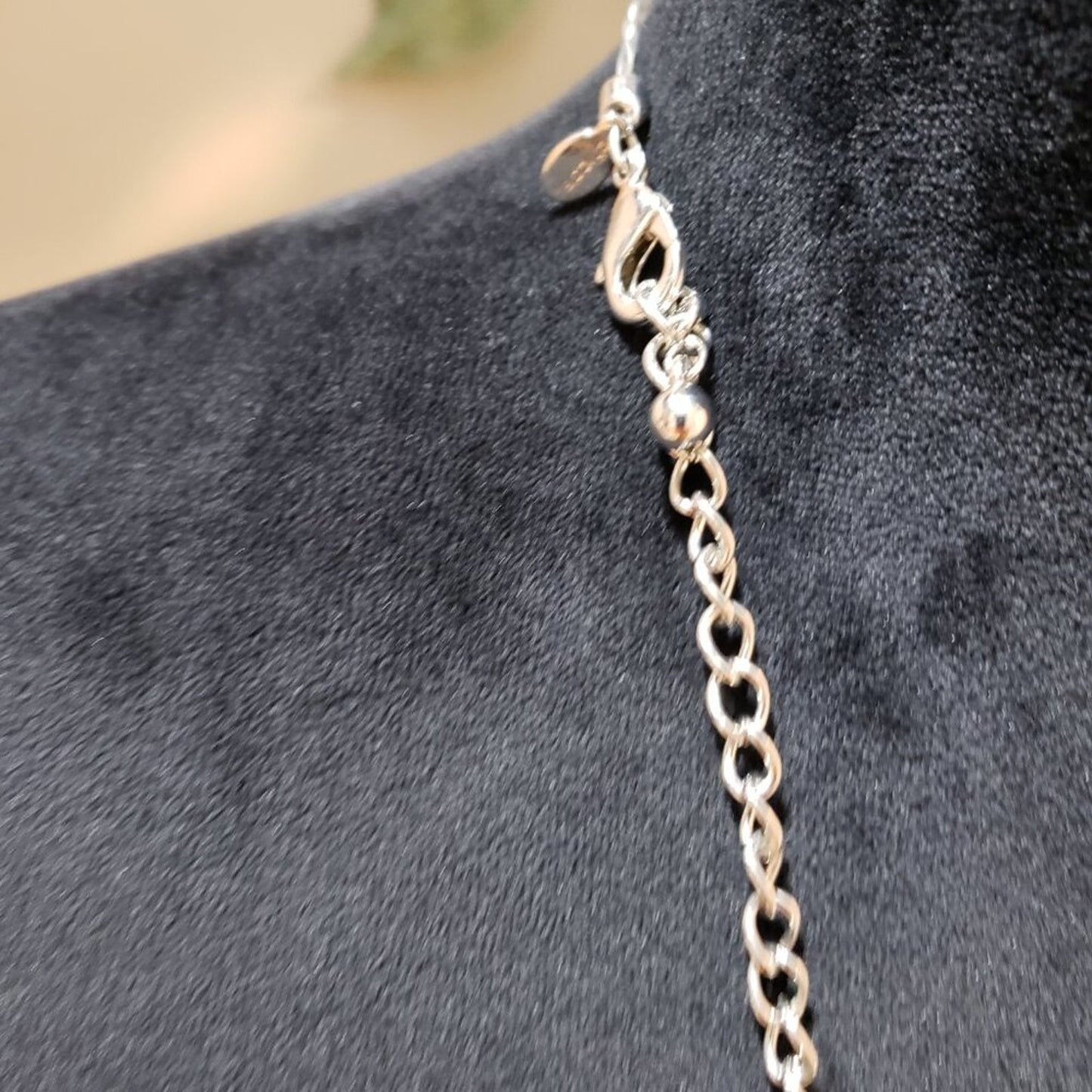 Womens Black White Beaded Silver Tone Chain Necklace Jewelry with Lobster Clasp