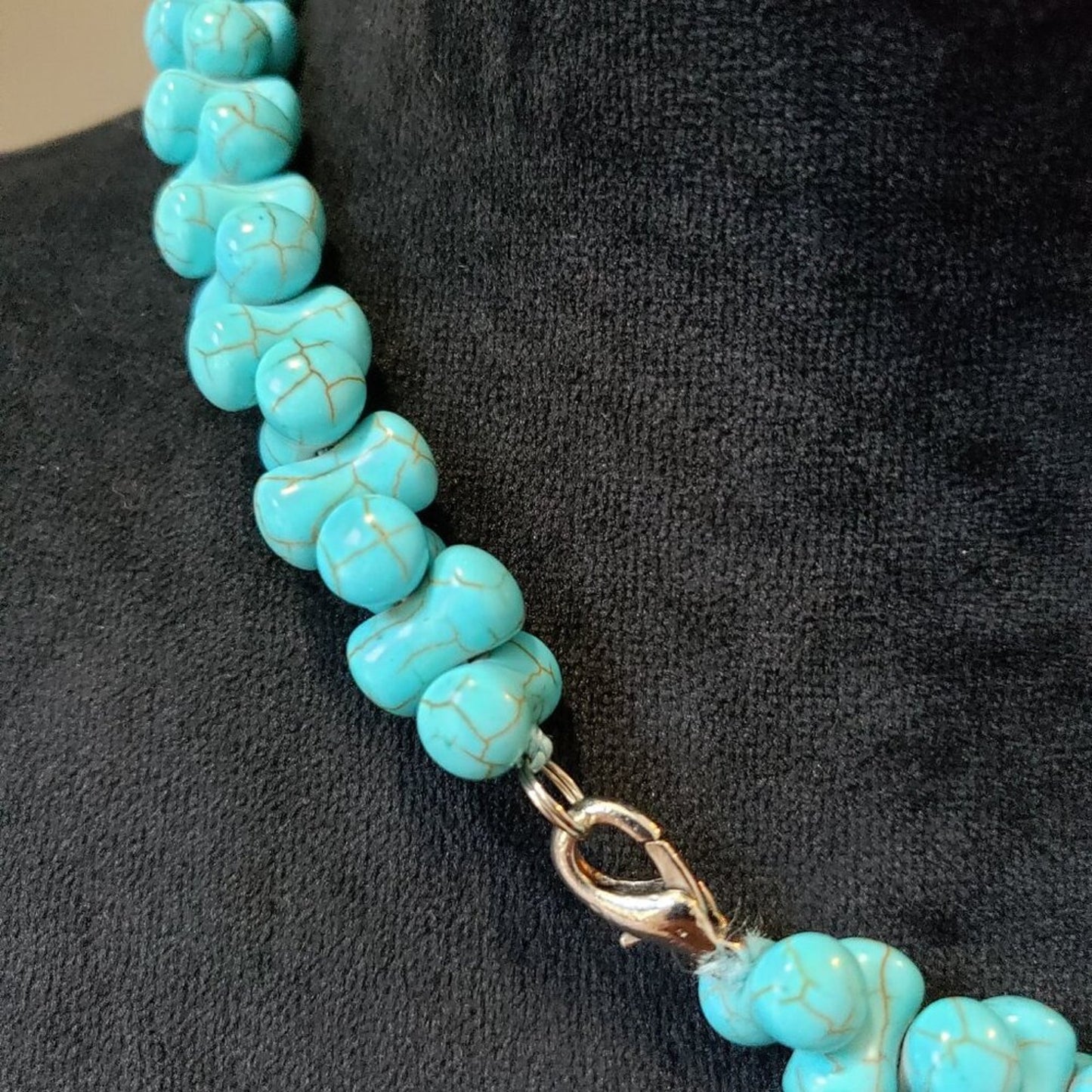 Womens Green Turquoise Sand Clock Shape Beaded Necklace Jewelry w/ Lobster Clasp