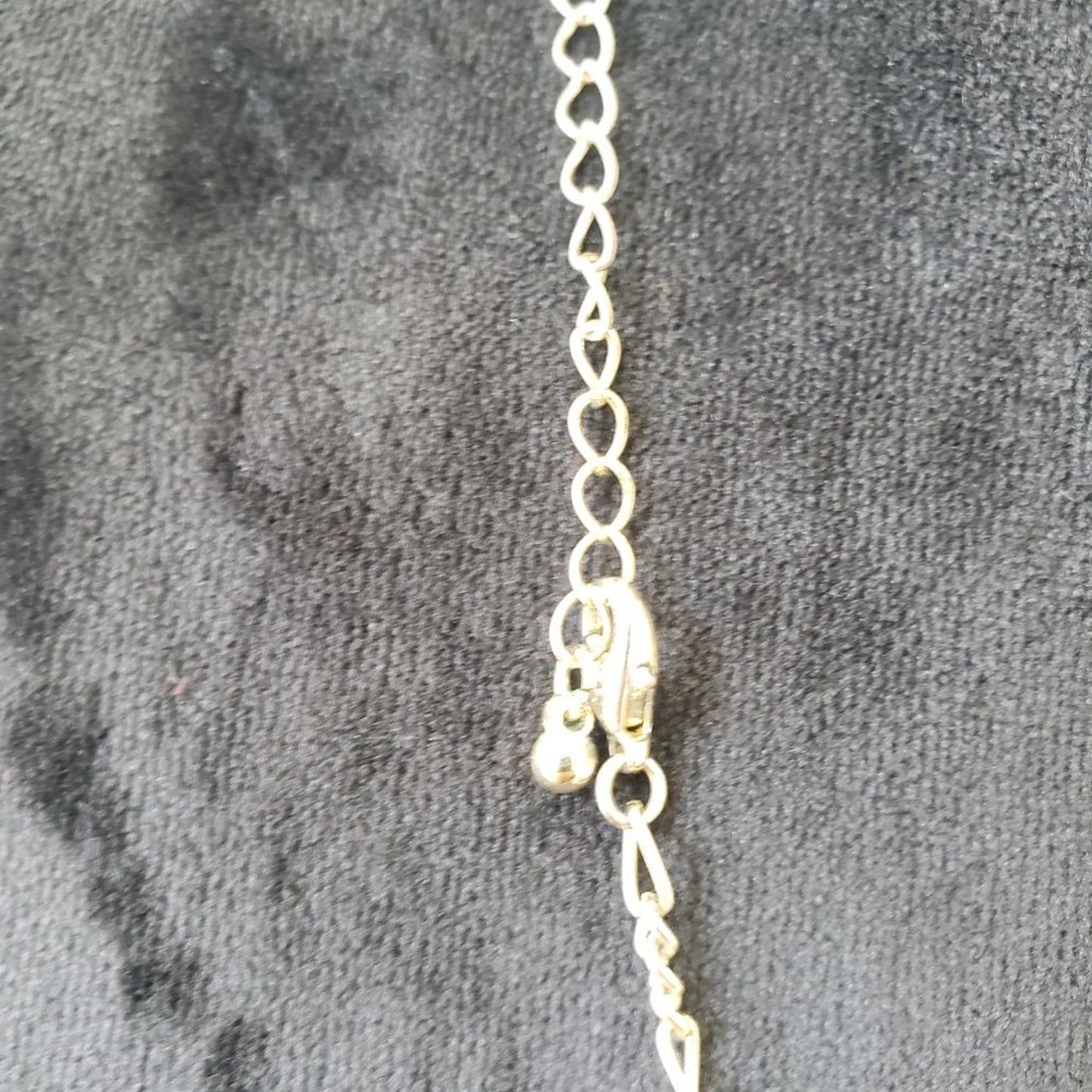 Womens Fashion Gold Tone Chain Faceted Beaded Statement Necklace w/ Lobster