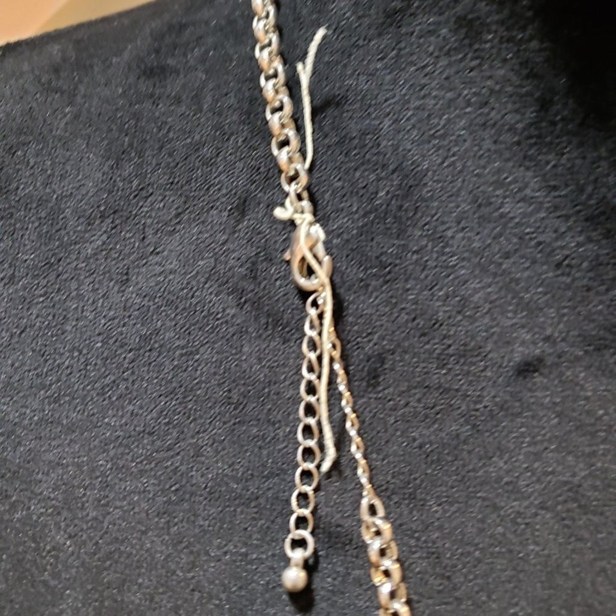 Womens Fashion Clear Cloudy Translucent Beads Collar Necklace with Lobster Clasp