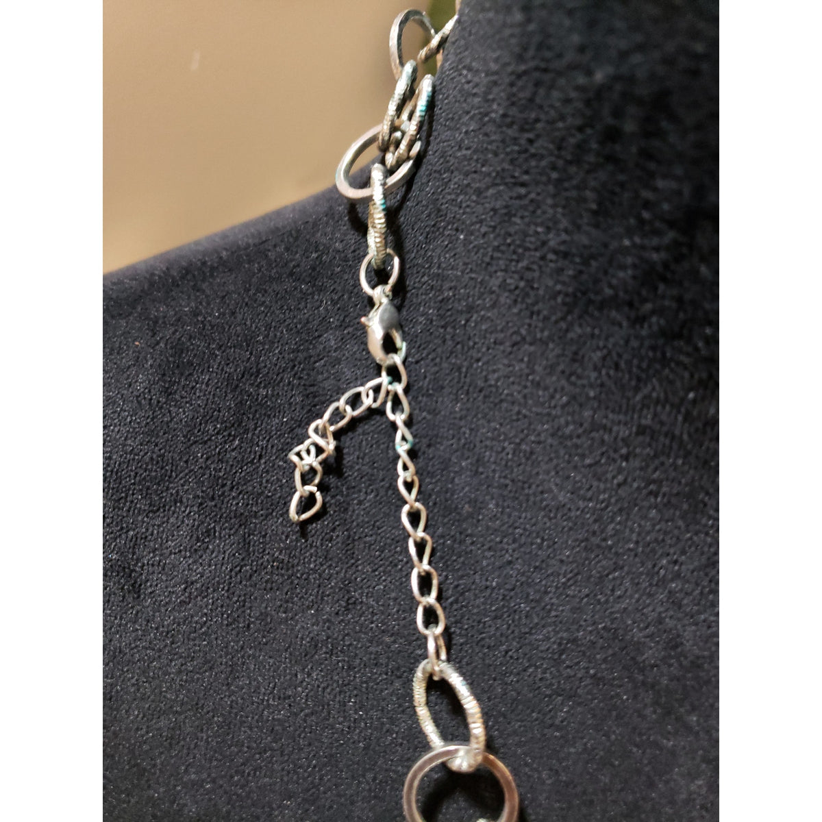 Women Gold Tone Assorted Circular Ring Linked Long Necklace Jewelry with Lobster