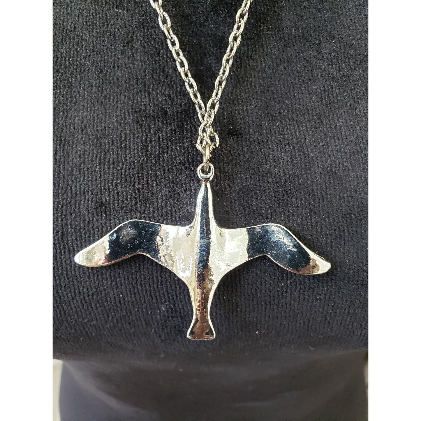Women Fashion Silver Tone Abstract Large Bird in Flight Pendant Necklace Jewelry