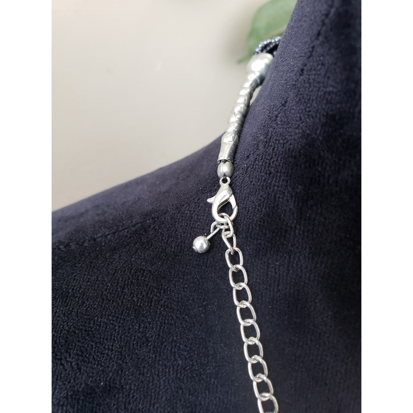 Women Fashion Two Tone Multi Layered Seed Beads Statement Necklace w/ Claw Clasp
