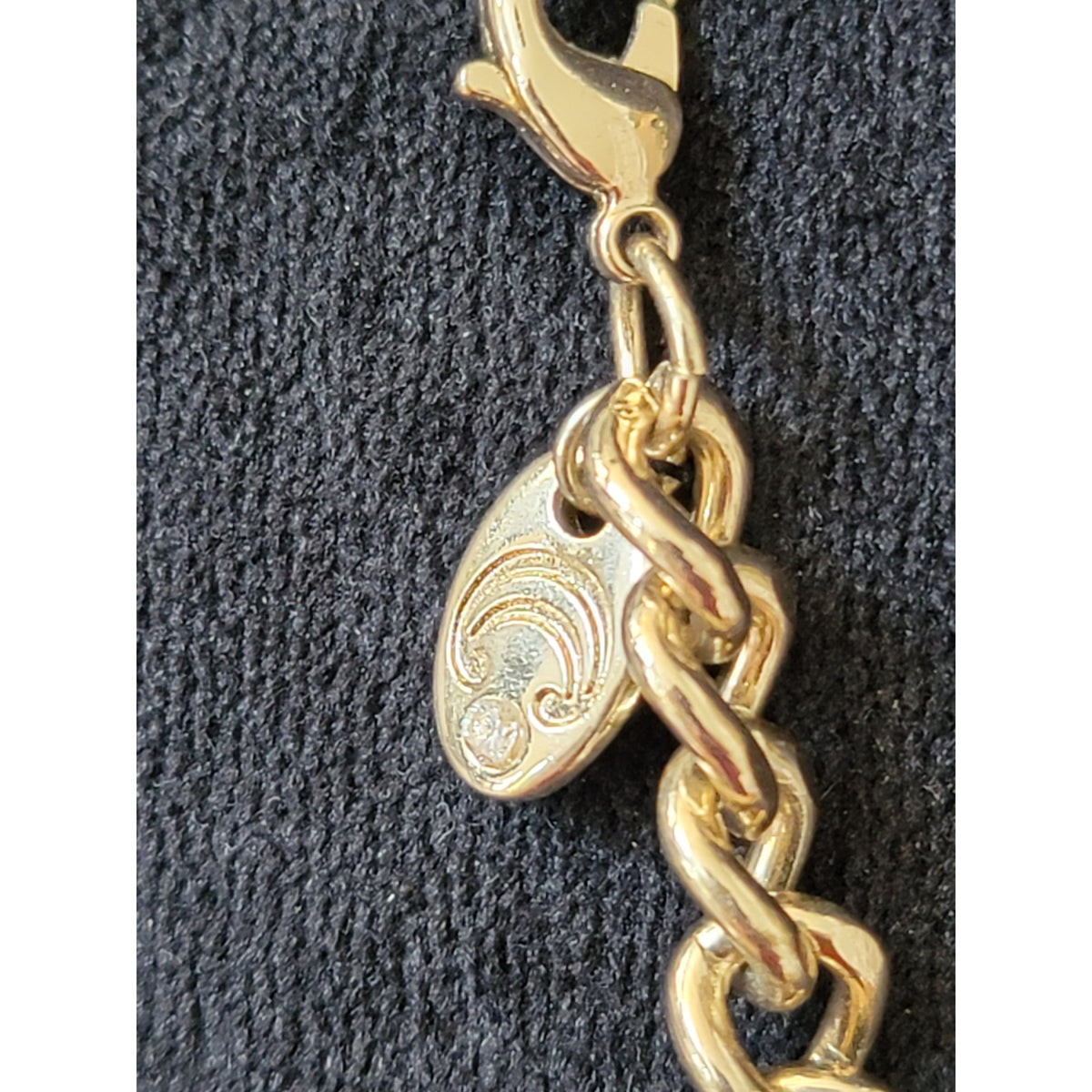 Women's Statement Crystal Flower Necklace With Gold Chain And Lobster Clasp
