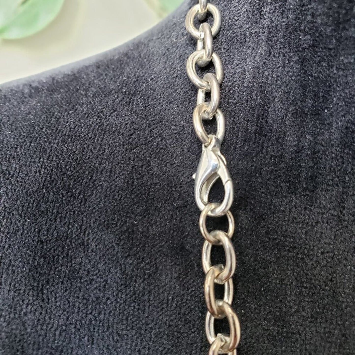 Womens Fashion Silver Tone Mesh Statement Necklace with Lobster Clasp